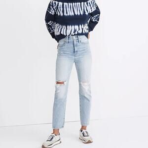 Madewell The Perfect Vintage Jean in Calabria Wash: Ripped Edition
